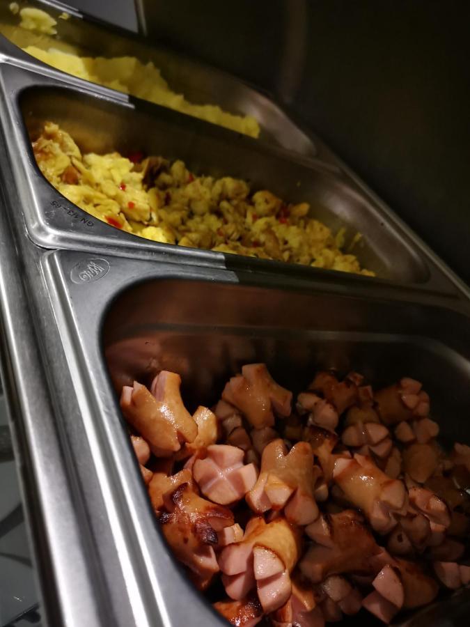 Good Inn Hotel 구다우리 외부 사진