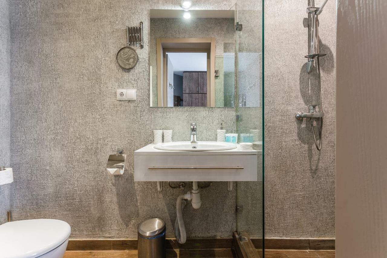 Good Inn Hotel 구다우리 외부 사진